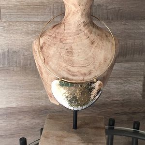 Choker with 3 pendants